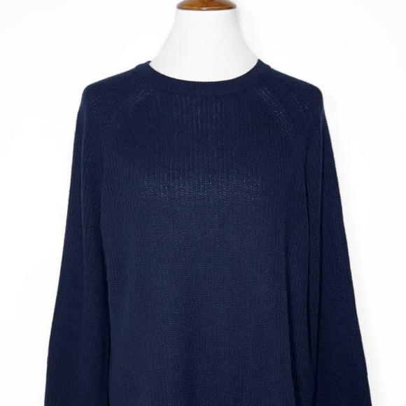 SOLD-Vineyard Vines 100% Cashmere Navy Blue Long Sleeve Lightweight Sweater Top - Picture 3 of 10